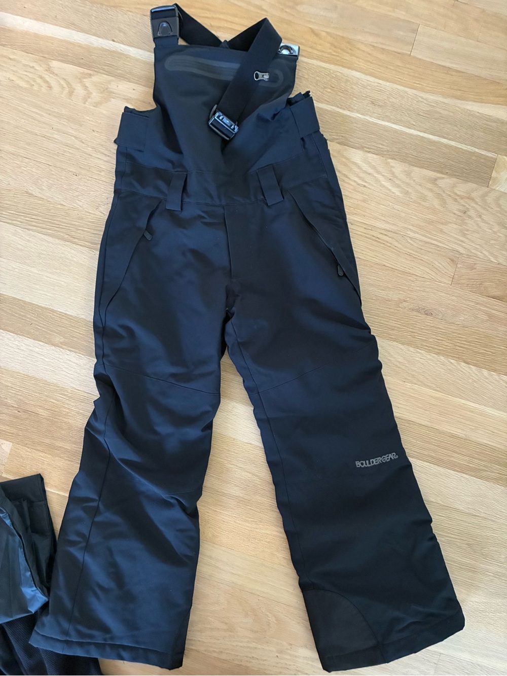 Kids Black Bouldergear Insulated Snow bibs